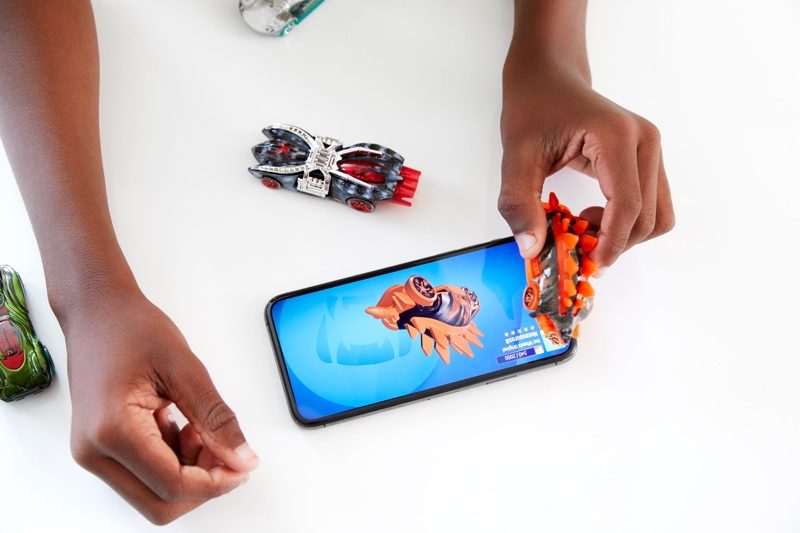 NFC-enabled Hot Wheels track the fastest car